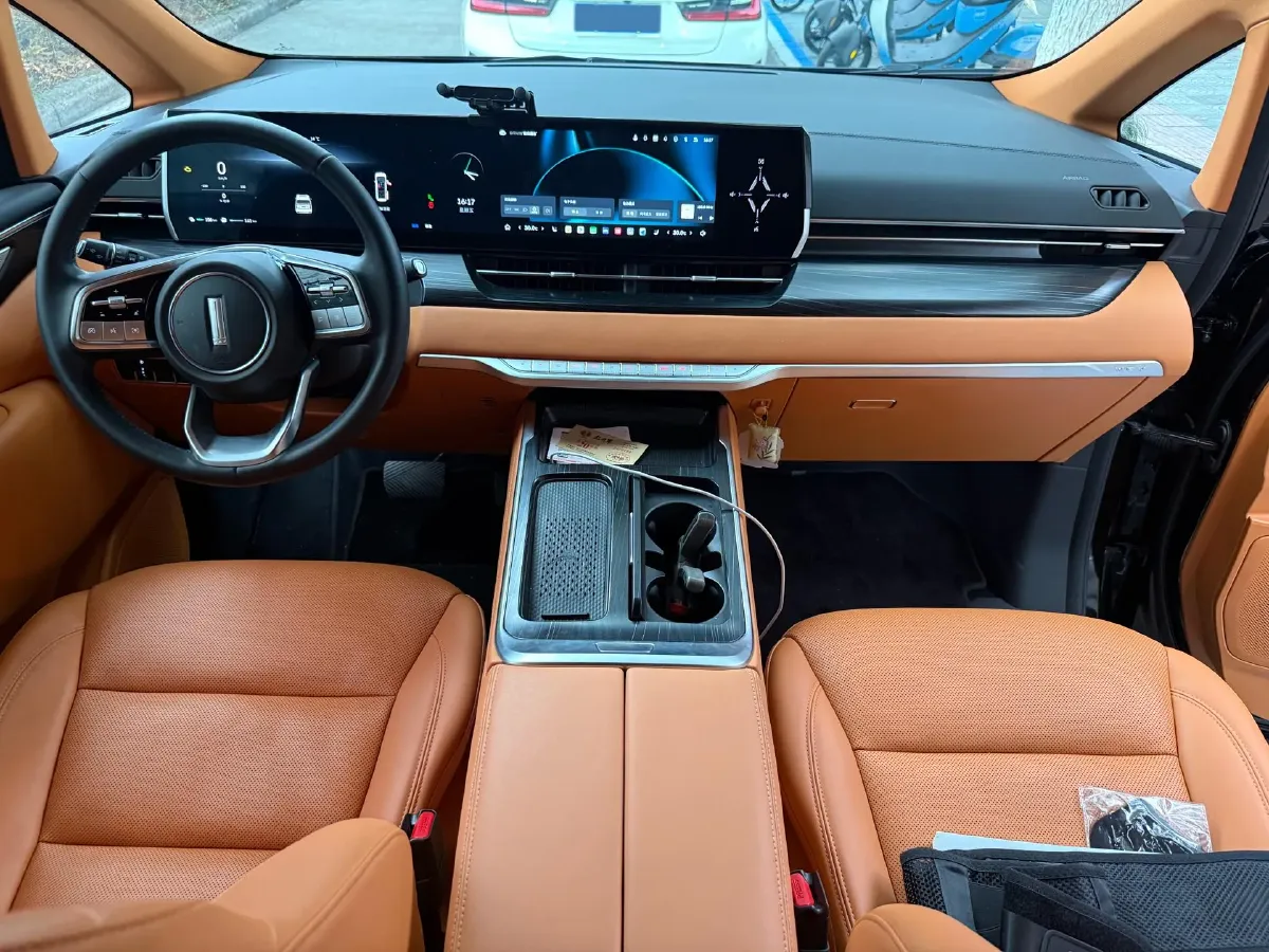 2024 Toyota Sienna 2.5L 189HP L4 E-CVT Hybrid,autocango,china used car exporter,china ev exporter,chinese used car exporter,chinese used ev exporter