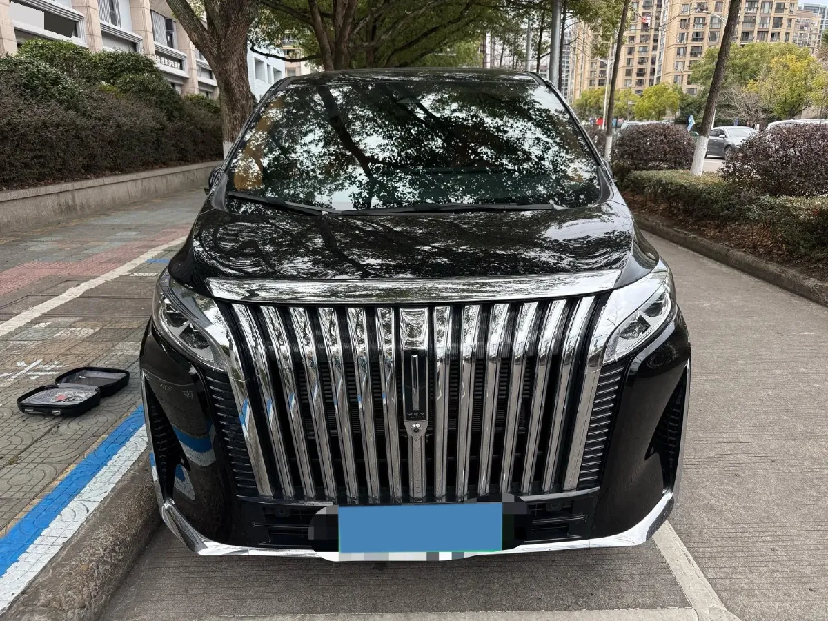 2024 Toyota Sienna 2.5L 189HP L4 E-CVT Hybrid,autocango,china used car exporter,china ev exporter,chinese used car exporter,chinese used ev exporter