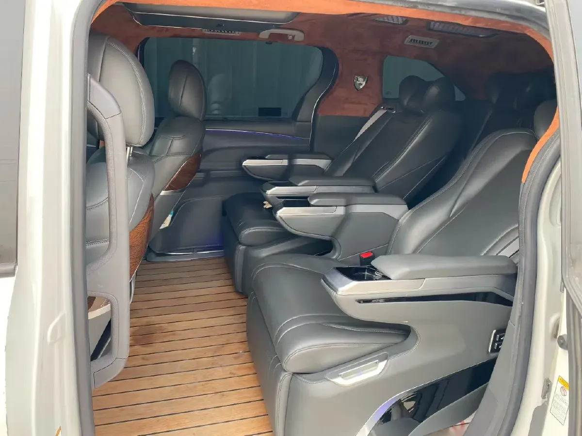 2021 Toyota Sienna 2.5L 192HP L4 E-CVT Hybrid,autocango,china used car exporter,china ev exporter,chinese used car exporter,chinese used ev exporter