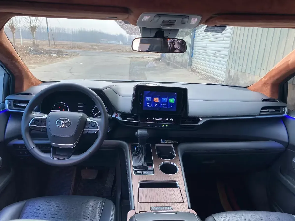 2021 Toyota Sienna 2.5L 192HP L4 E-CVT Hybrid,autocango,china used car exporter,china ev exporter,chinese used car exporter,chinese used ev exporter