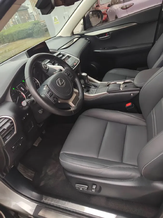 2020 Lexus NX 2.0L 150HP L4 CVT,autocango,china used car exporter,china ev exporter,chinese used car exporter,chinese used ev exporter