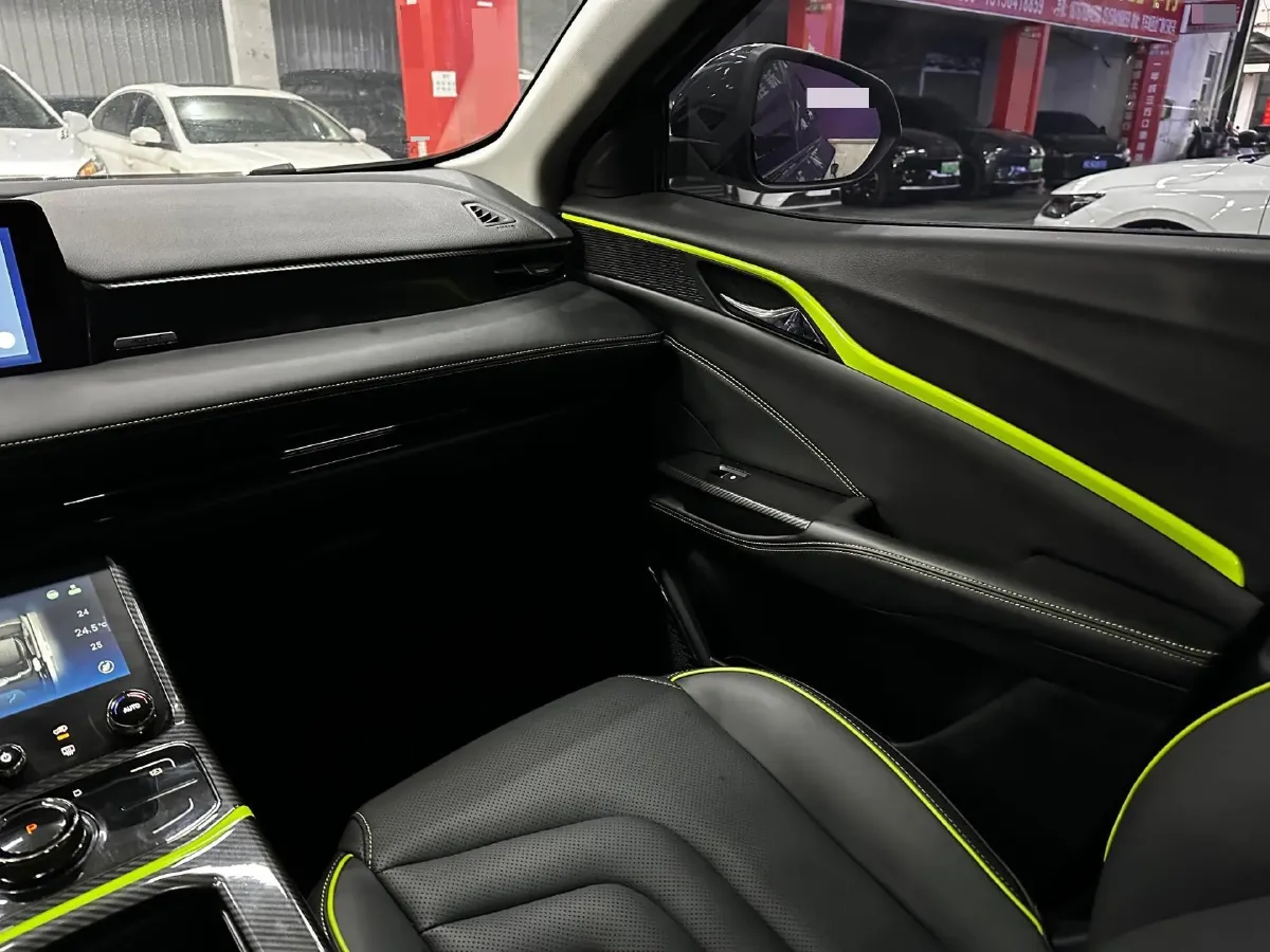 2022 MAXUS T70 2.0T 163HP L4 6AT,autocango,china used car exporter,china ev exporter,chinese used car exporter,chinese used ev exporter