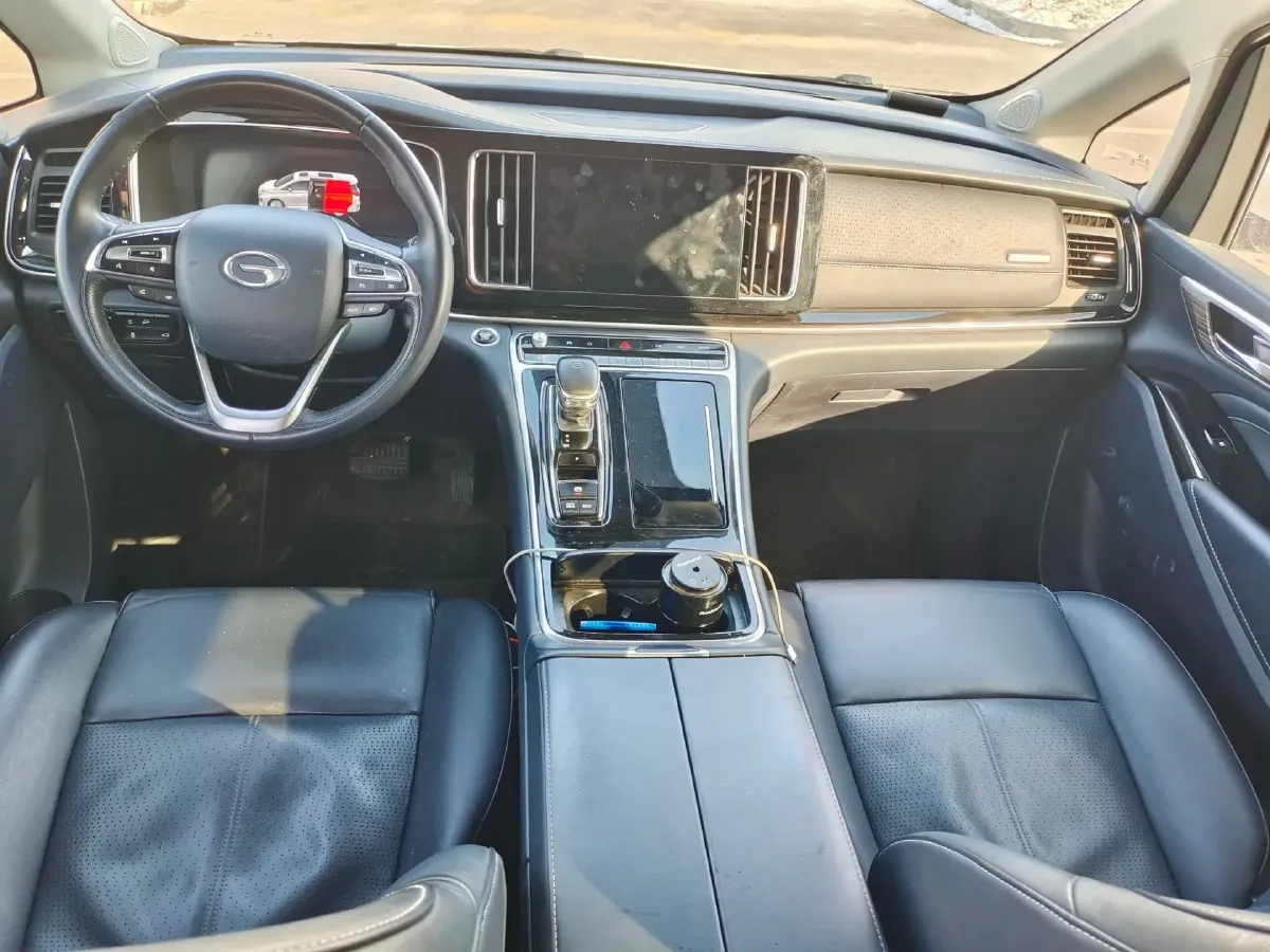 2021 GAC Trumpchi M8 2.0T 252HP L4 8AT,autocango,china used car exporter,china ev exporter,chinese used car exporter,chinese used ev exporter