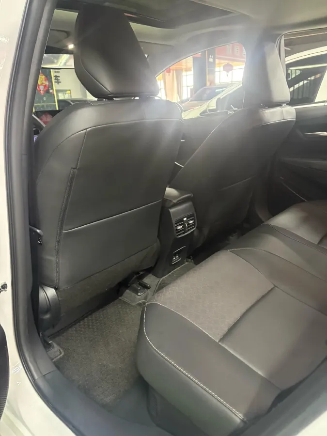 2024 Toyota Corolla 1.8L 98HP L4 E-CVT Hybrid,autocango,china used car exporter,china ev exporter,chinese used car exporter,chinese used ev exporter