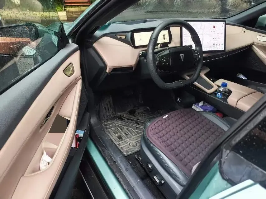 2022 DongFeng Forthing LingZhi EV BEV 68.4KWH,autocango,china used car exporter,china ev exporter,chinese used car exporter,chinese used ev exporter