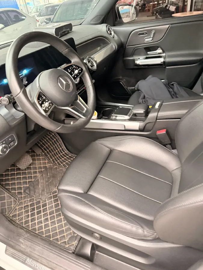 2021 Mercedes-Benz GLB Class 1.3T 163HP L4 7DCT,autocango,china used car exporter,china ev exporter,chinese used car exporter,chinese used ev exporter