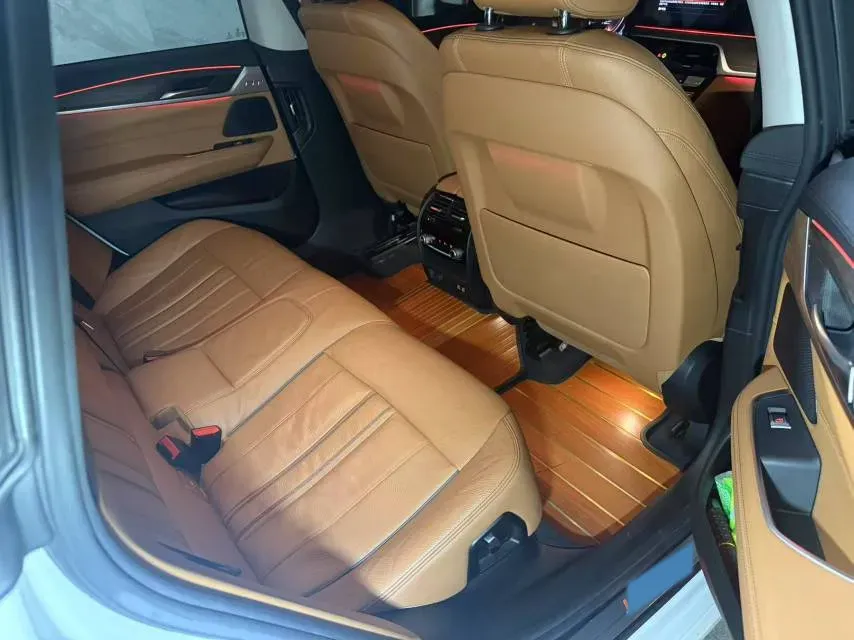 2019 BMW 6 Series GT 2.0T 258HP L4 8AT,autocango,china used car exporter,china ev exporter,chinese used car exporter,chinese used ev exporter