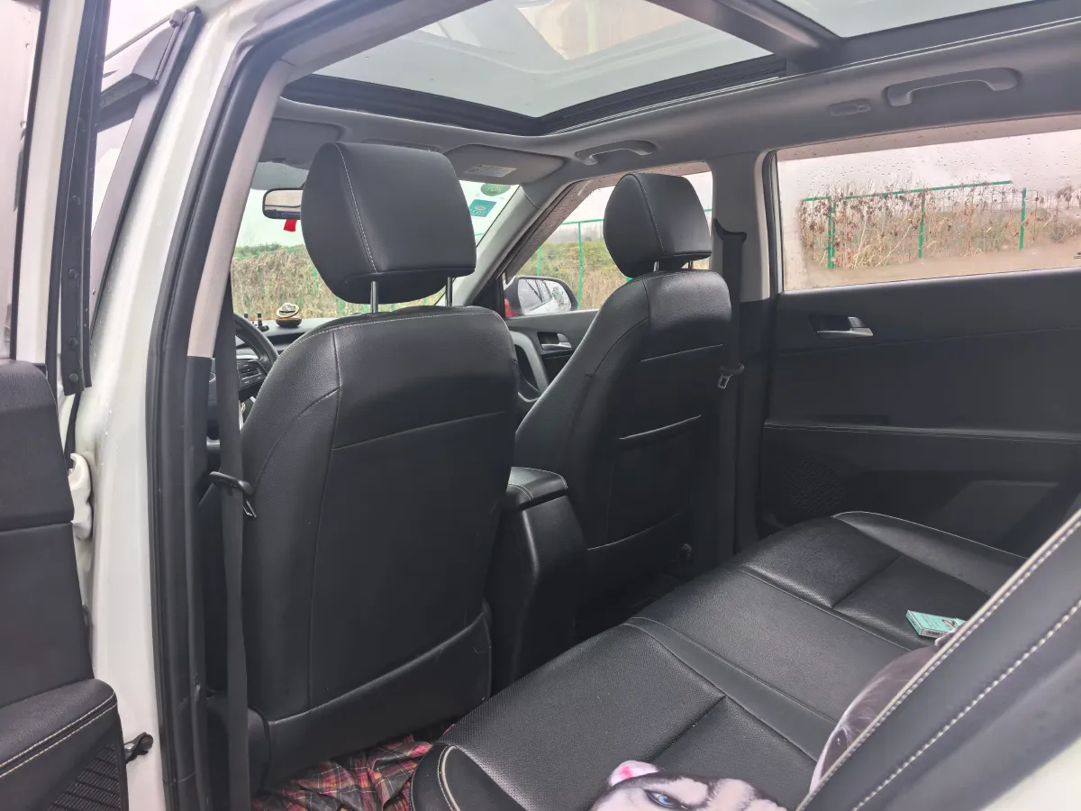 2015 Hyundai ix25 1.6L 125HP L4 6AT,autocango,china used car exporter,china ev exporter,chinese used car exporter,chinese used ev exporter