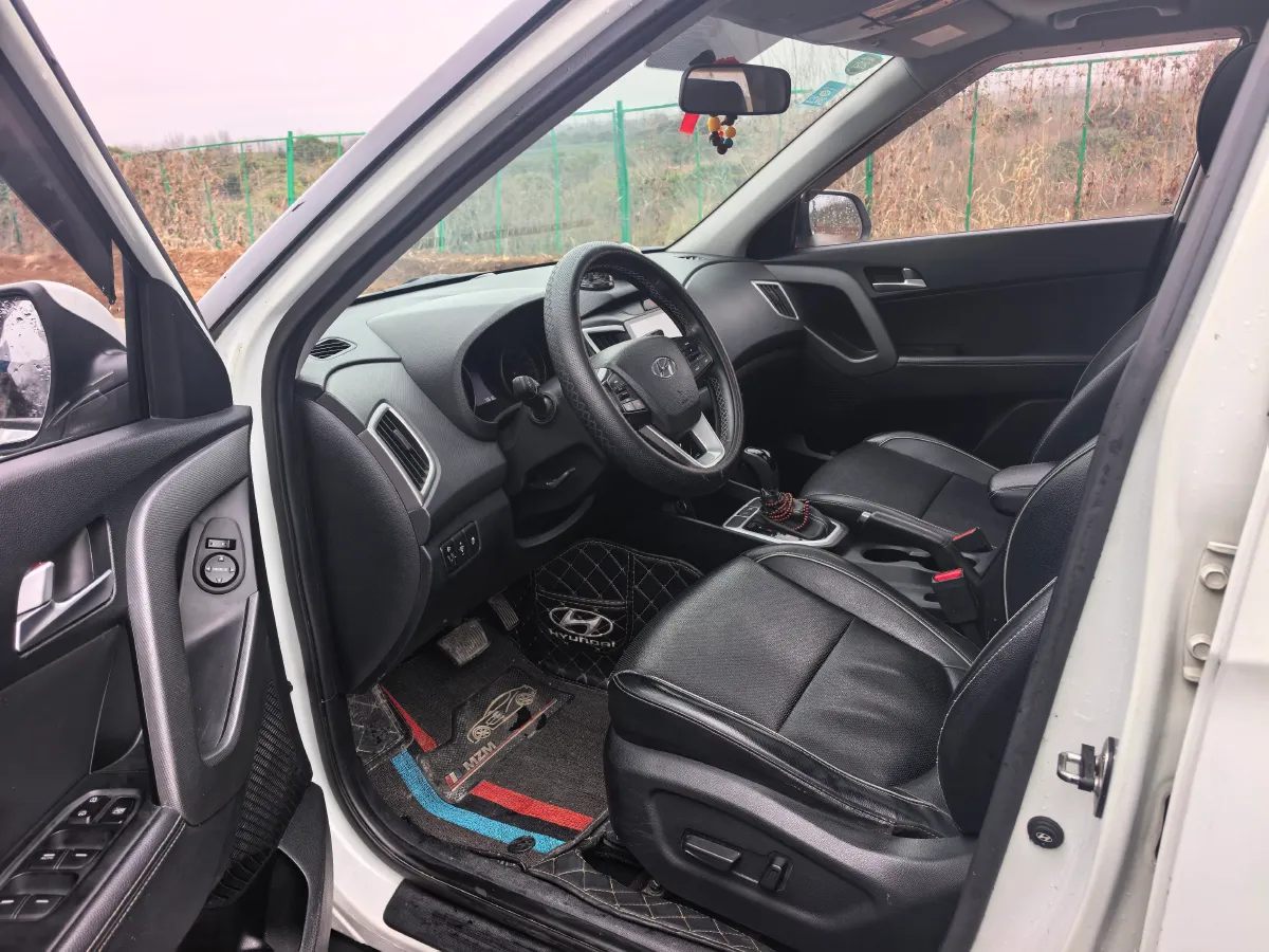 2015 Hyundai ix25 1.6L 125HP L4 6AT,autocango,china used car exporter,china ev exporter,chinese used car exporter,chinese used ev exporter