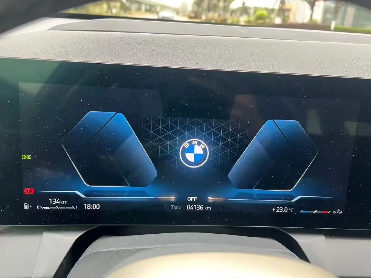 2025 BMW X3 2.0T 258HP L4 8AT,autocango,china used car exporter,china ev exporter,chinese used car exporter,chinese used ev exporter