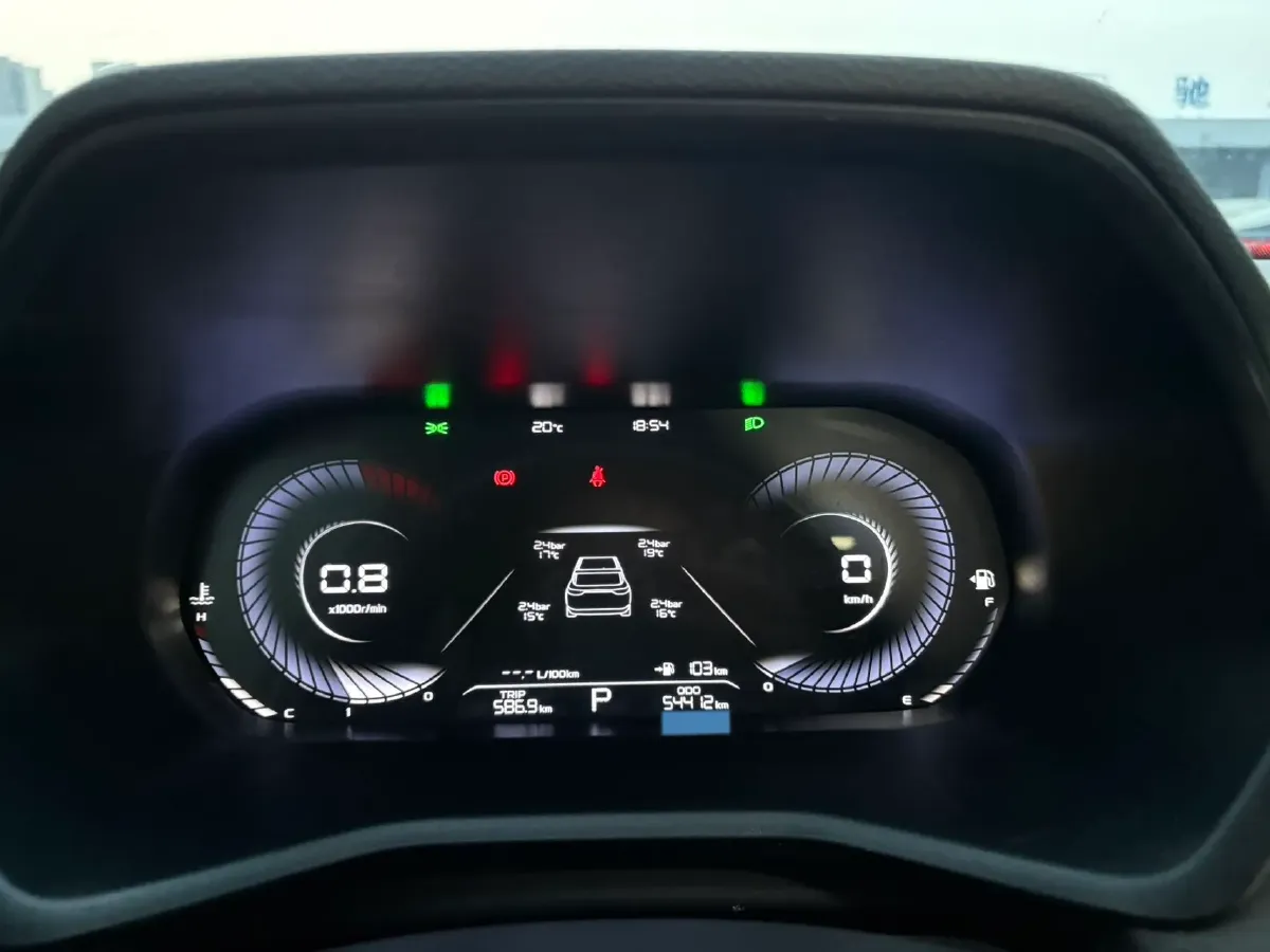 2022 Geely Emgrand 1.5L 114HP L4 CVT,autocango,china used car exporter,china ev exporter,chinese used car exporter,chinese used ev exporter