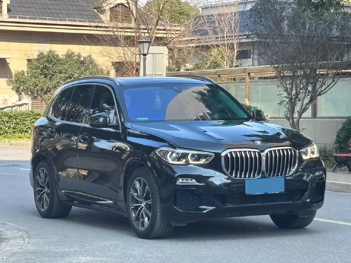 2019 BMW X5 3.0T 340HP L6 8AT,autocango,china used car exporter,china ev exporter,chinese used car exporter,chinese used ev exporter