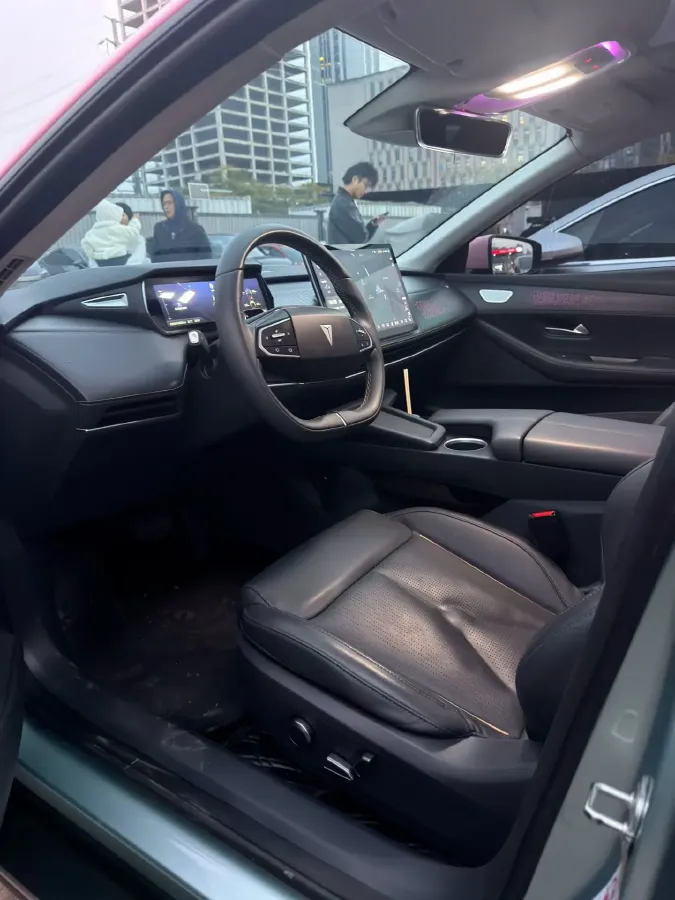 2022 DongFeng Forthing LingZhi EV BEV 68.4KWH,autocango,china used car exporter,china ev exporter,chinese used car exporter,chinese used ev exporter