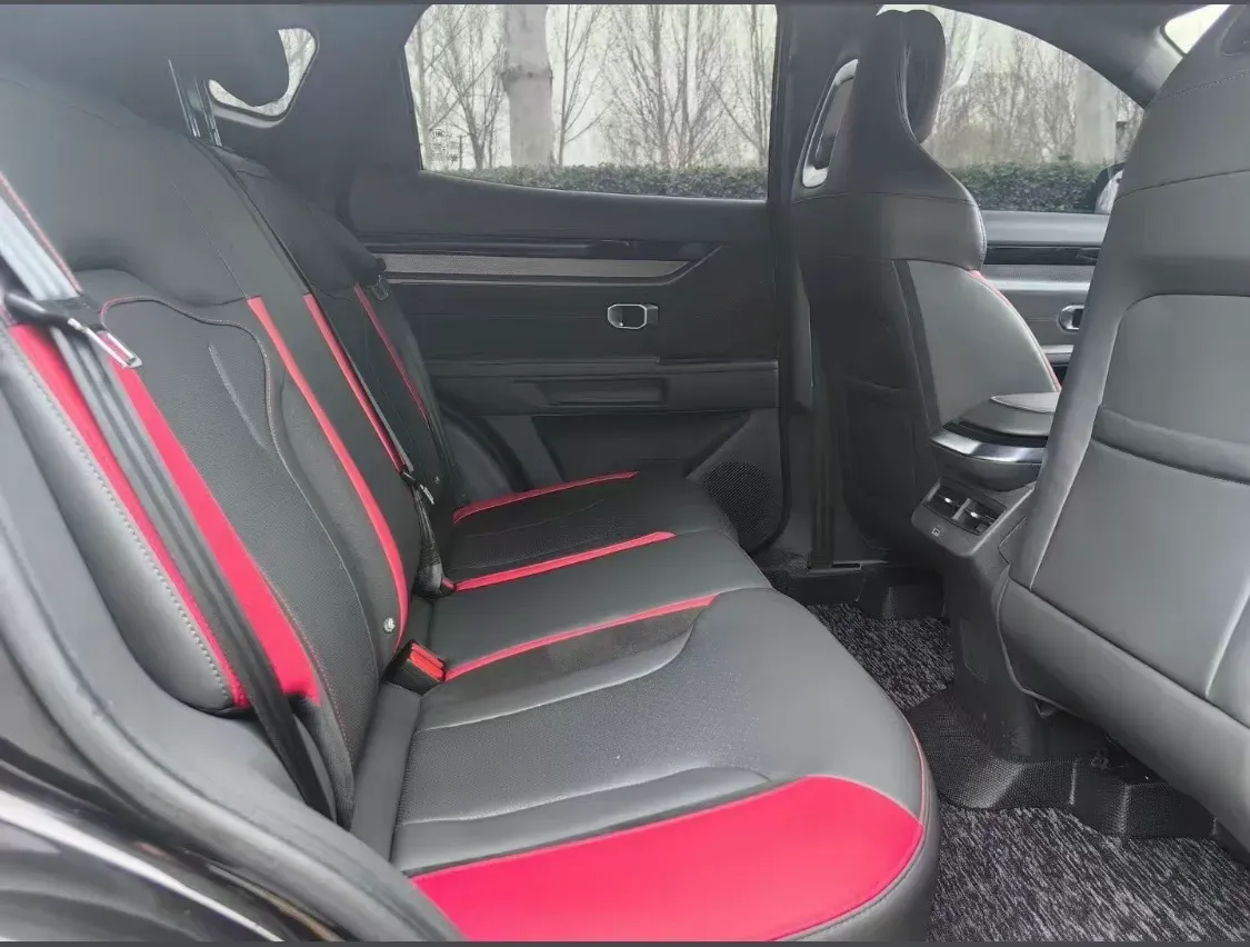 2022 Jetour DASHING 1.6T 197HP L4 7DCT,autocango,china used car exporter,china ev exporter,chinese used car exporter,chinese used ev exporter