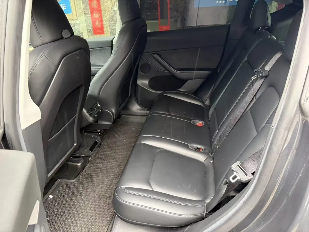 2022 Tesla Model Y BEV 60KWH,autocango,china used car exporter,china ev exporter,chinese used car exporter,chinese used ev exporter