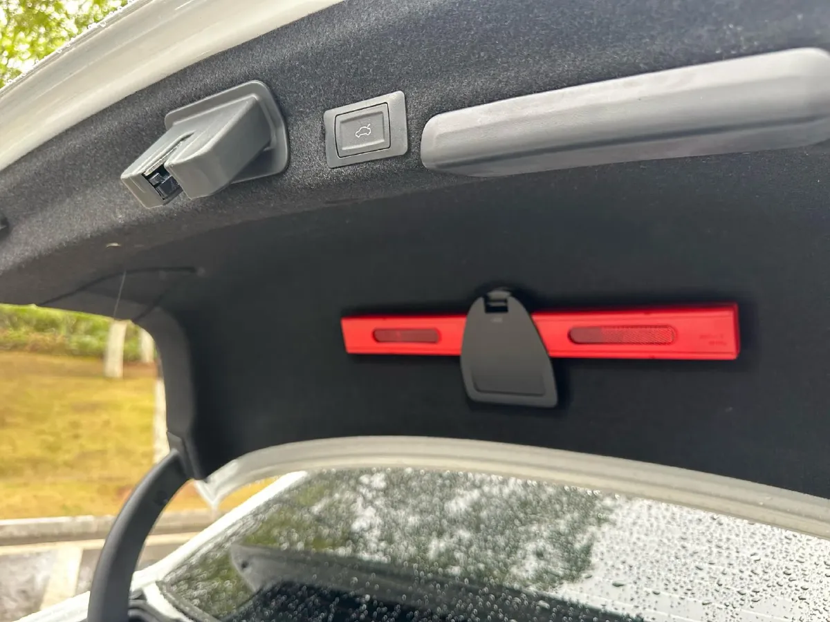 2020 Audi A4L 2.0T 190HP L4 7DCT,autocango,china used car exporter,china ev exporter,chinese used car exporter,chinese used ev exporter