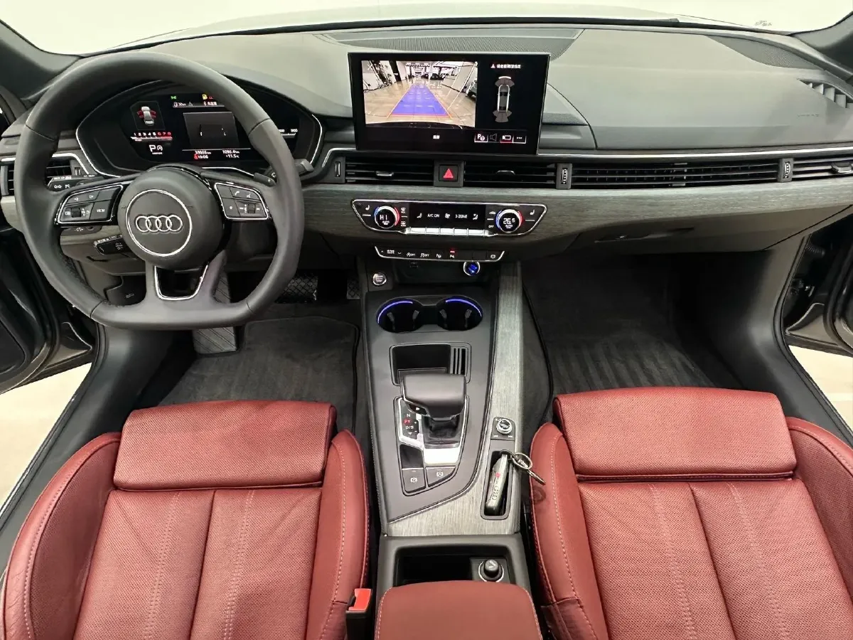 2022 Audi A4L 2.0T 190HP L4 7DCT,autocango,china used car exporter,china ev exporter,chinese used car exporter,chinese used ev exporter