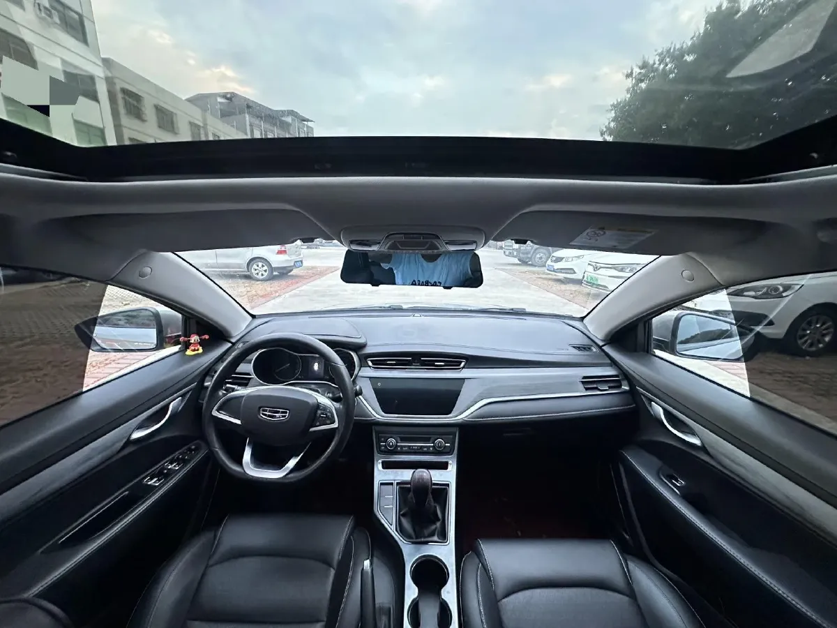 2021 Geely Coolray 1.4T 141HP L4 6MT,autocango,china used car exporter,china ev exporter,chinese used car exporter,chinese used ev exporter