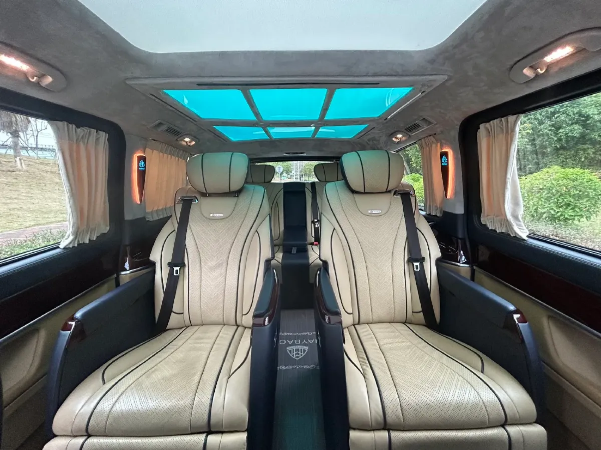 2020 Mercedes-Benz V Class 2.0T 211HP L4 9AT,autocango,china used car exporter,china ev exporter,chinese used car exporter,chinese used ev exporter