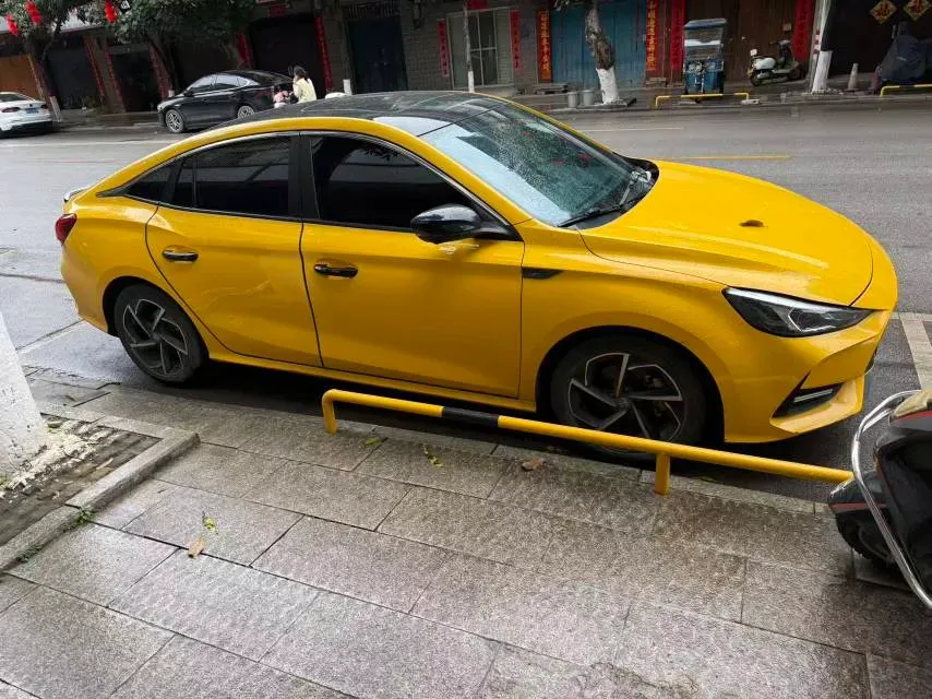 2021 MG 5 1.5T 173HP L4 7DCT,autocango,china used car exporter,china ev exporter,chinese used car exporter,chinese used ev exporter