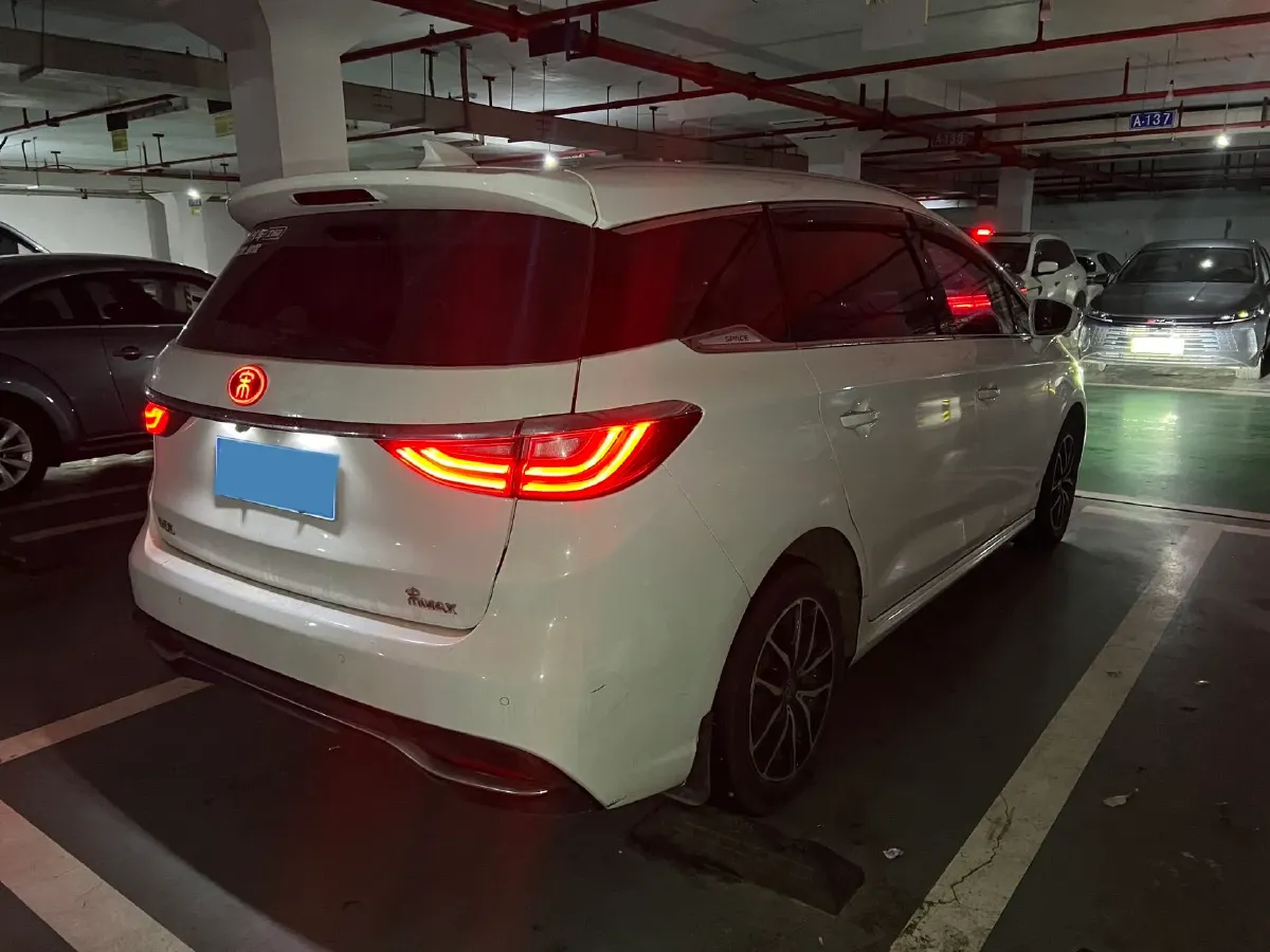 2017 BYD Song MAX 1.5T 154HP L4 6DCT,autocango,china used car exporter,china ev exporter,chinese used car exporter,chinese used ev exporter