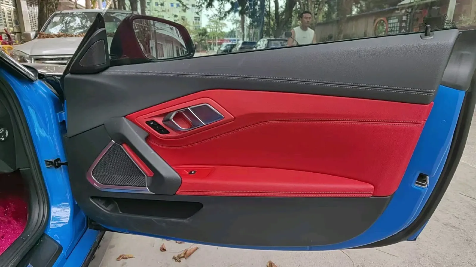 2019 BMW Z4 2.0T 197HP L4 8AT,autocango,china used car exporter,china ev exporter,chinese used car exporter,chinese used ev exporter