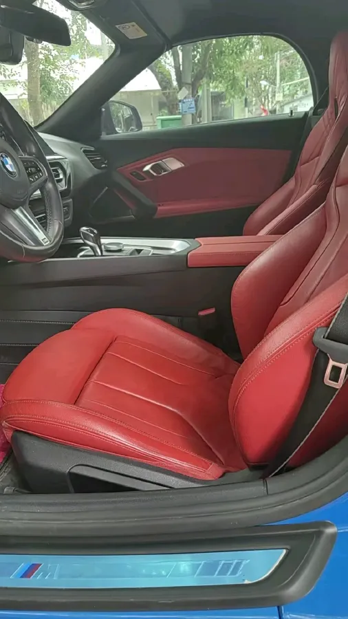 2019 BMW Z4 2.0T 197HP L4 8AT,autocango,china used car exporter,china ev exporter,chinese used car exporter,chinese used ev exporter