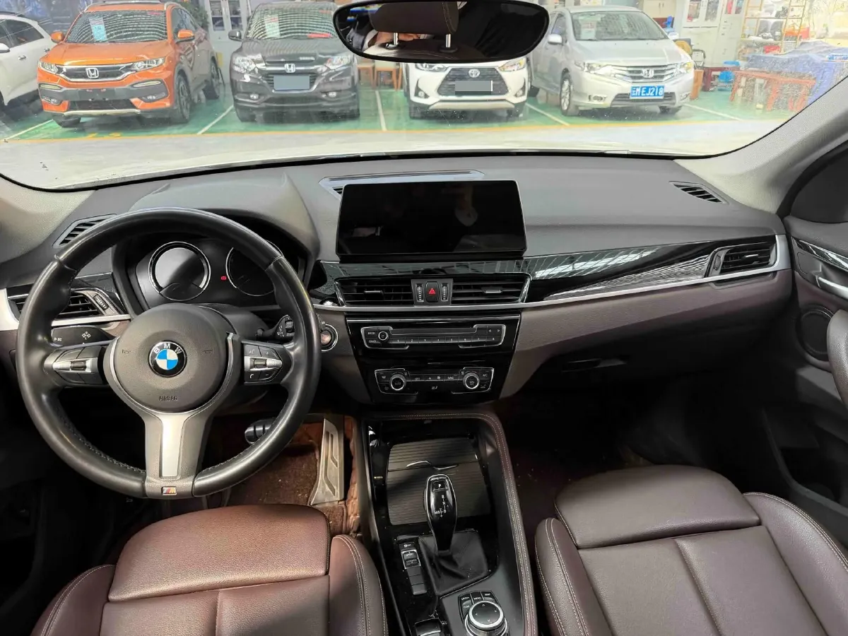 2020 BMW X1 1.5T 140HP L3 7DCT,autocango,china used car exporter,china ev exporter,chinese used car exporter,chinese used ev exporter