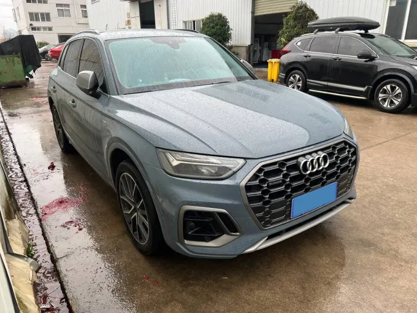 2022 Audi Q5L 2.0T 190HP L4 7DCT,autocango,china used car exporter,china ev exporter,chinese used car exporter,chinese used ev exporter