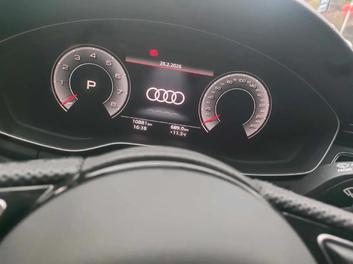 2024 Audi A4L 2.0T 190HP L4 7DCT,autocango,china used car exporter,china ev exporter,chinese used car exporter,chinese used ev exporter