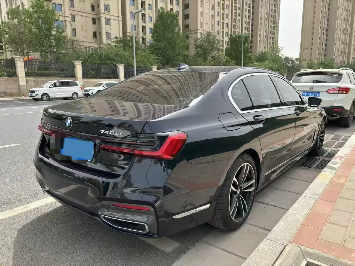 2019 BMW 7 Series 2.0T 265HP L4 8AT,autocango,china used car exporter,china ev exporter,chinese used car exporter,chinese used ev exporter