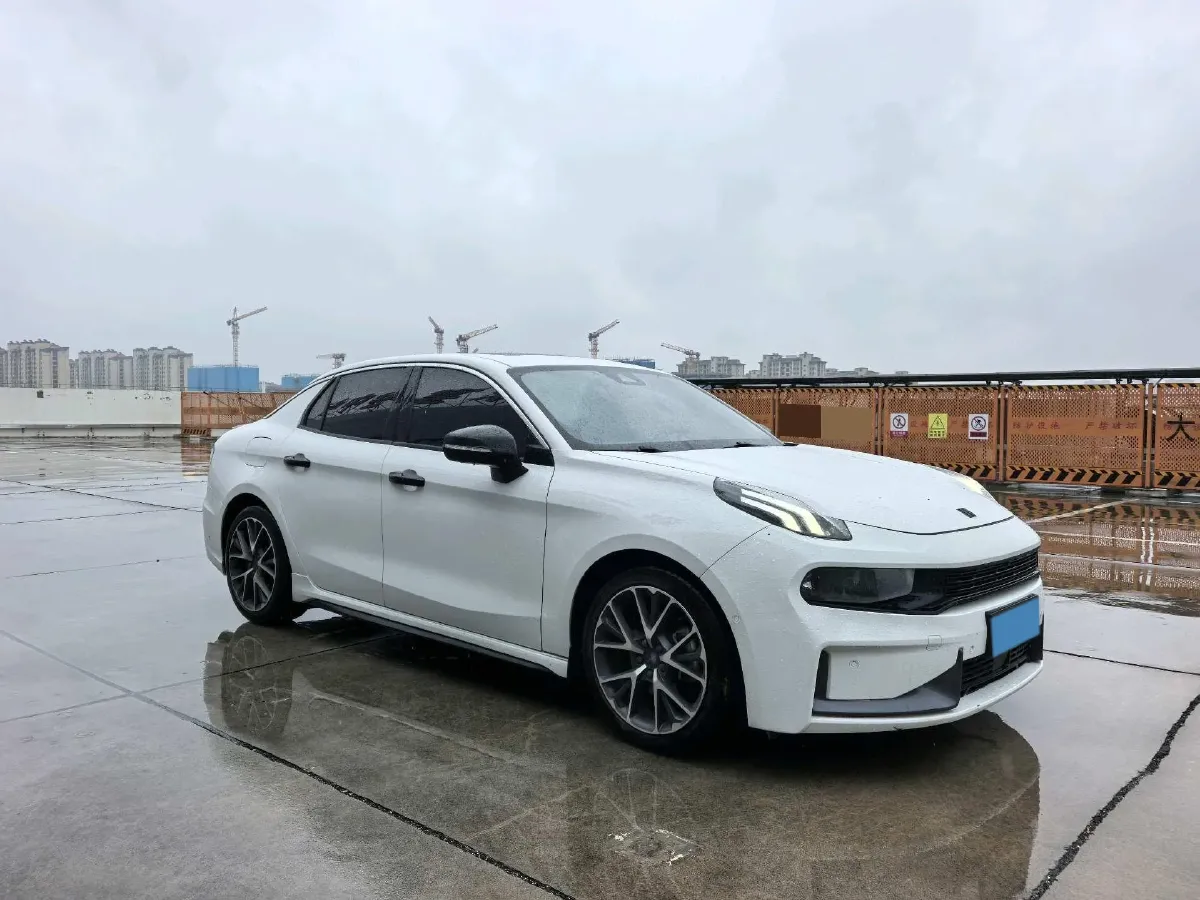2022 LYNK&CO 03 2.0T 190HP L4 7DCT,autocango,china used car exporter,china ev exporter,chinese used car exporter,chinese used ev exporter