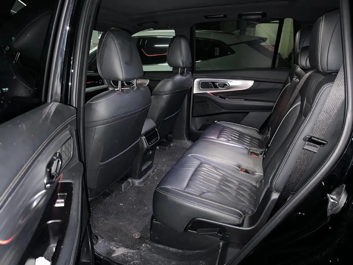 2022 GAC Trumpchi GS8 2.0T 252HP L4 8AT,autocango,china used car exporter,china ev exporter,chinese used car exporter,chinese used ev exporter