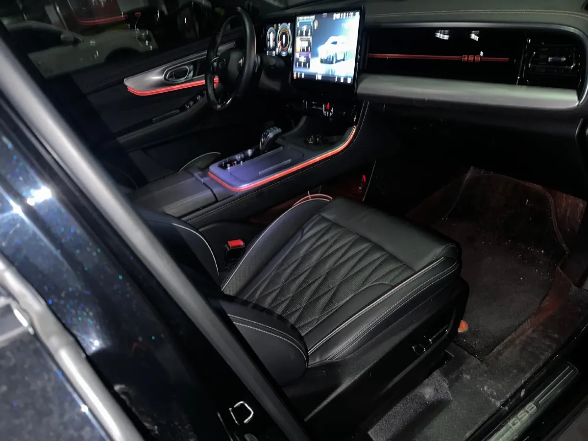 2022 GAC Trumpchi GS8 2.0T 252HP L4 8AT,autocango,china used car exporter,china ev exporter,chinese used car exporter,chinese used ev exporter