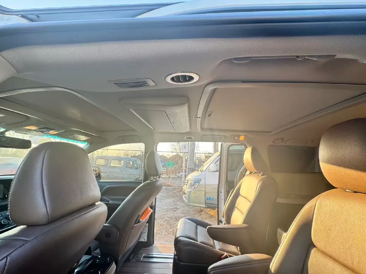 2017 Foton Sauvana 2.8T 177HP L4 6AT,autocango,china used car exporter,china ev exporter,chinese used car exporter,chinese used ev exporter