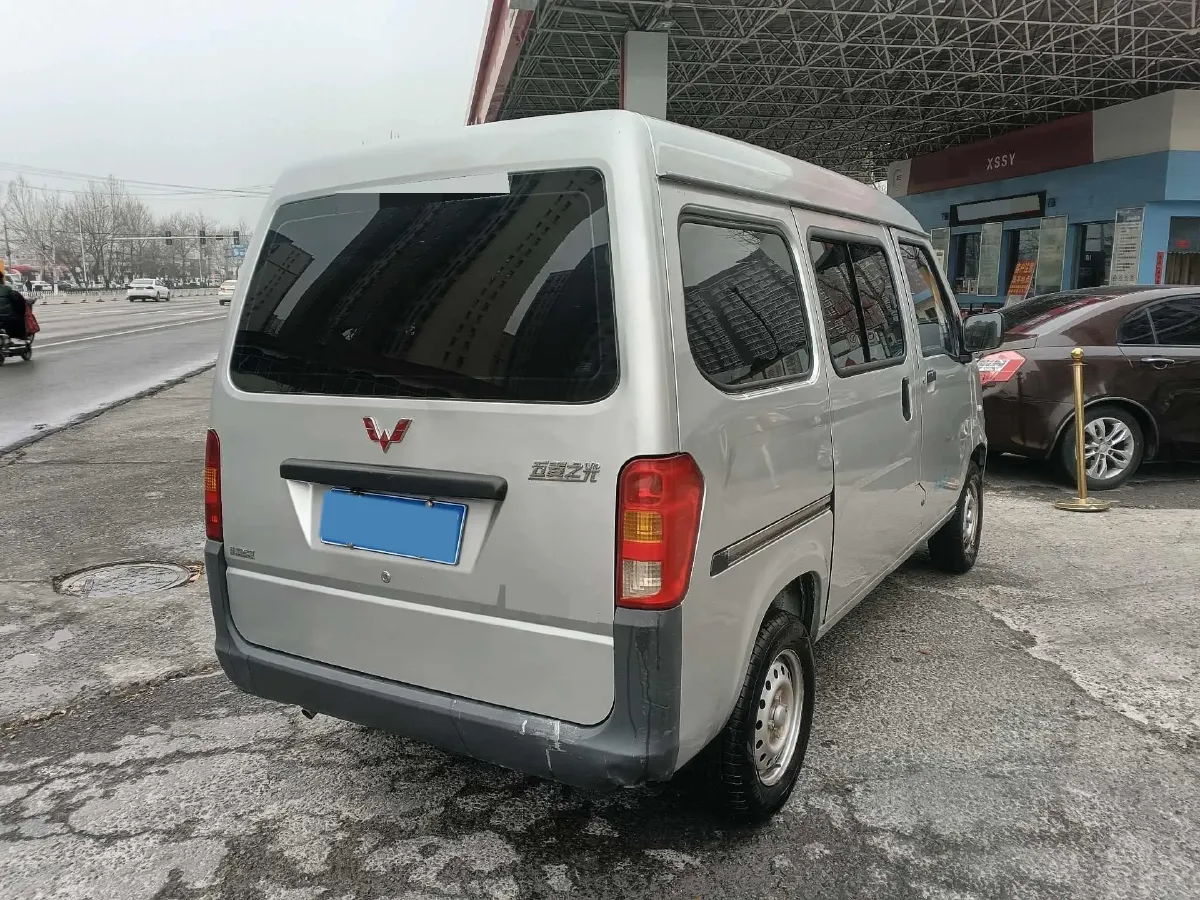 2020 WuLing ZhiGuang 1.2L 76HP L4 5MT,autocango,china used car exporter,china ev exporter,chinese used car exporter,chinese used ev exporter