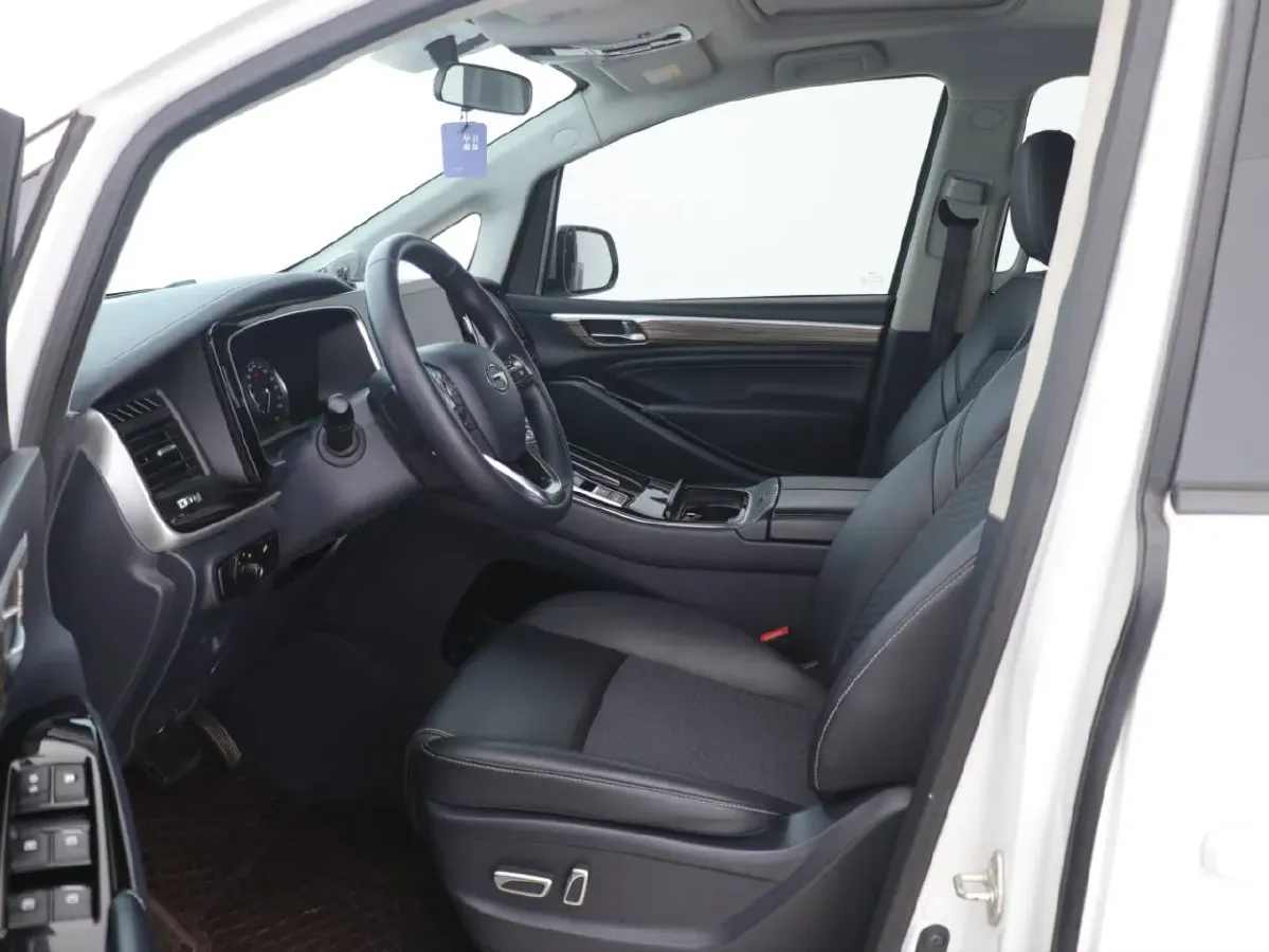 2023 GAC Trumpchi M8 2.0T 252HP L4 8AT,autocango,china used car exporter,china ev exporter,chinese used car exporter,chinese used ev exporter