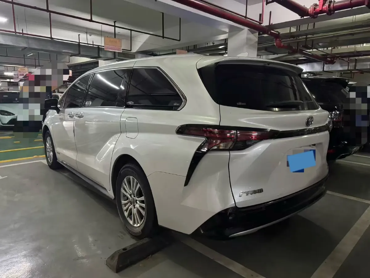 2021 Toyota Sienna 2.5L 192HP L4 E-CVT Hybrid,autocango,china used car exporter,china ev exporter,chinese used car exporter,chinese used ev exporter