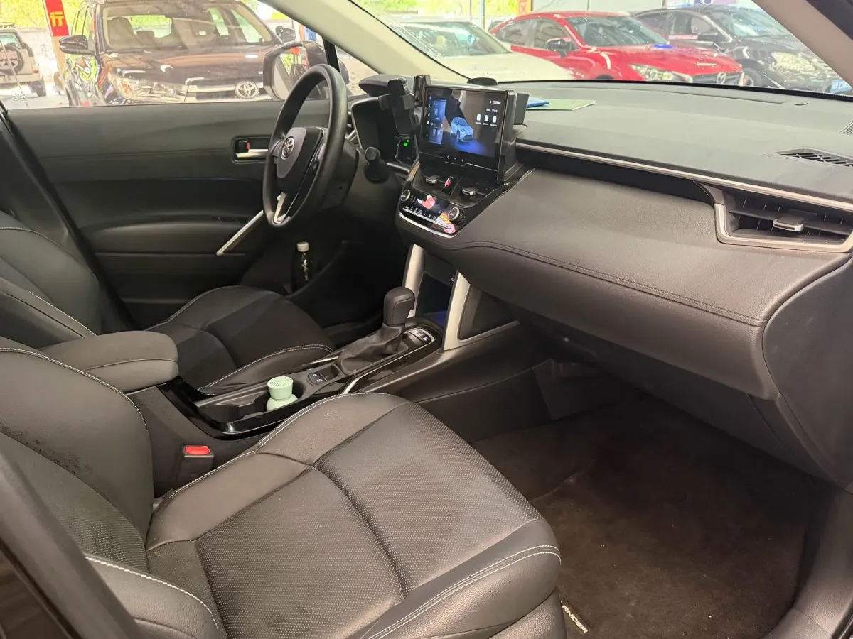 2024 Toyota Frontlander 2.0L 152HP L4 E-CVT Hybrid,autocango,china used car exporter,china ev exporter,chinese used car exporter,chinese used ev exporter