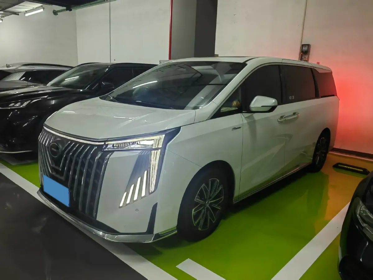 2024 GAC Trumpchi M8 2.0T 252HP L4 8AT,autocango,china used car exporter,china ev exporter,chinese used car exporter,chinese used ev exporter