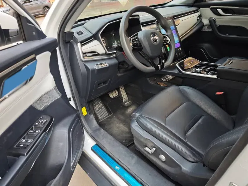 2018 Weltmeister EX5 BEV 52.56KWH,autocango,china used car exporter,china ev exporter,chinese used car exporter,chinese used ev exporter