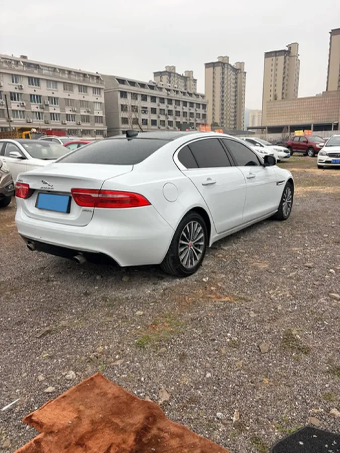 2019 HongQi H7 2.0T 204HP L4 6AT,autocango,china used car exporter,china ev exporter,chinese used car exporter,chinese used ev exporter