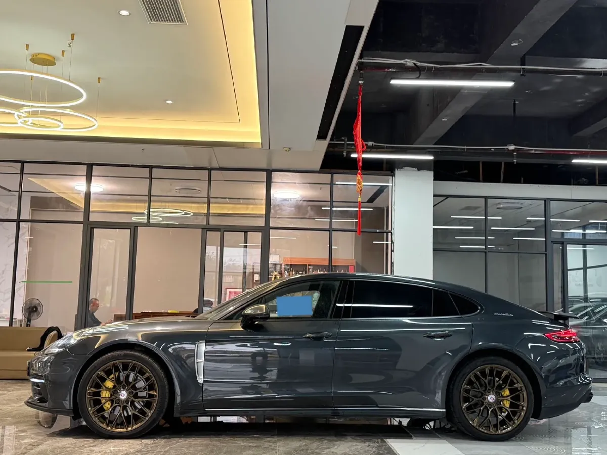 2017 Porsche Panamera 3.0T 330HP V6 8DCT,autocango,china used car exporter,china ev exporter,chinese used car exporter,chinese used ev exporter