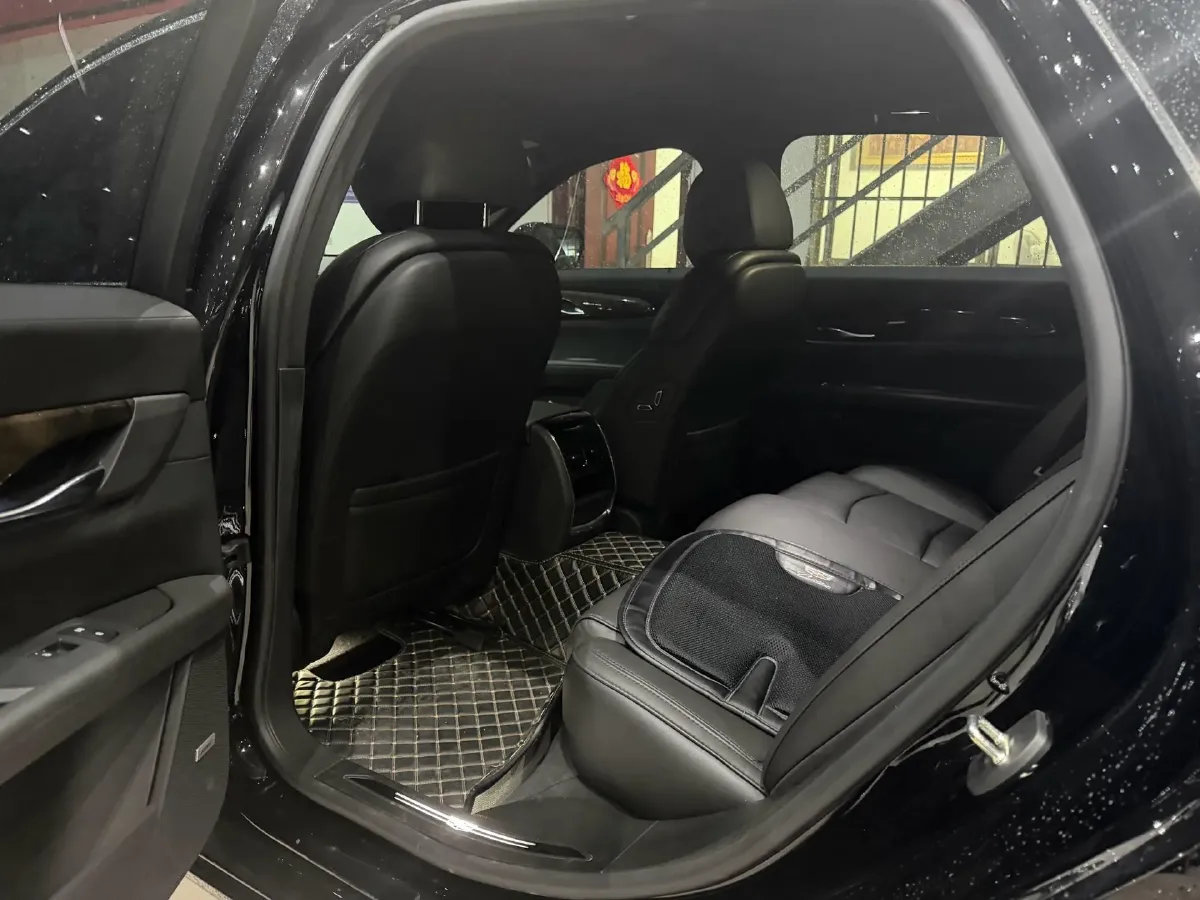 2022 Cadillac CT6 2.0T 237HP L4 10AT,autocango,china used car exporter,china ev exporter,chinese used car exporter,chinese used ev exporter