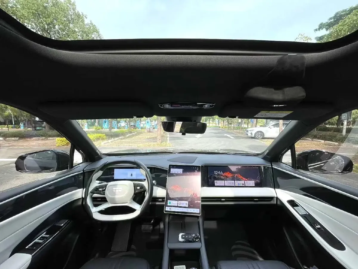 2024 Geely Galaxy L7 1.5T 163HP L4 3DHT PHEV 18.7KWH,autocango,china used car exporter,china ev exporter,chinese used car exporter,chinese used ev exporter