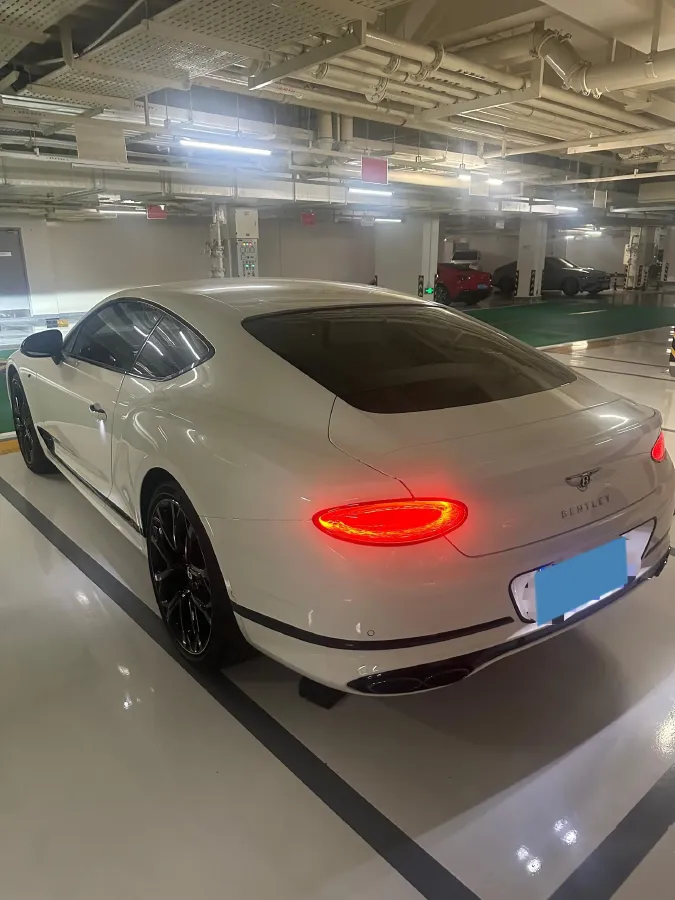 2023 Bentley Continental 4.0T 549HP V8 8DCT,autocango,china used car exporter,china ev exporter,chinese used car exporter,chinese used ev exporter