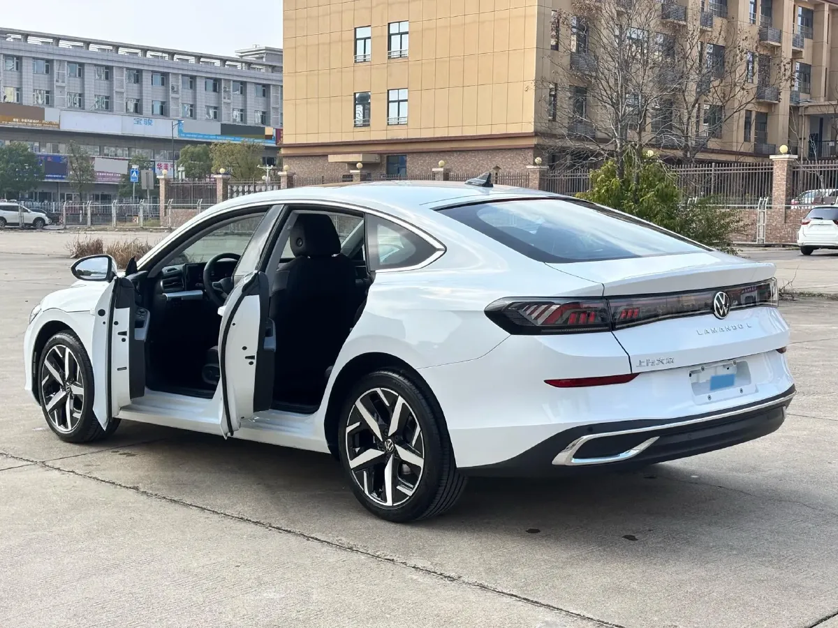 2024 Volkswagen Lamando 1.4T 150HP L4 7DCT,autocango,china used car exporter,china ev exporter,chinese used car exporter,chinese used ev exporter