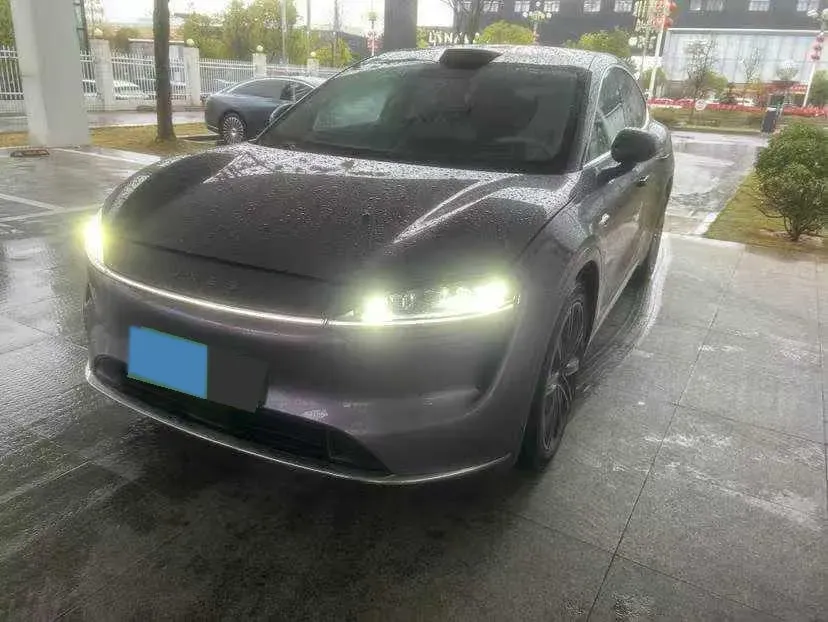 2025 Luxeed R7 REEV 156HP REEV,autocango,china used car exporter,china ev exporter,chinese used car exporter,chinese used ev exporter