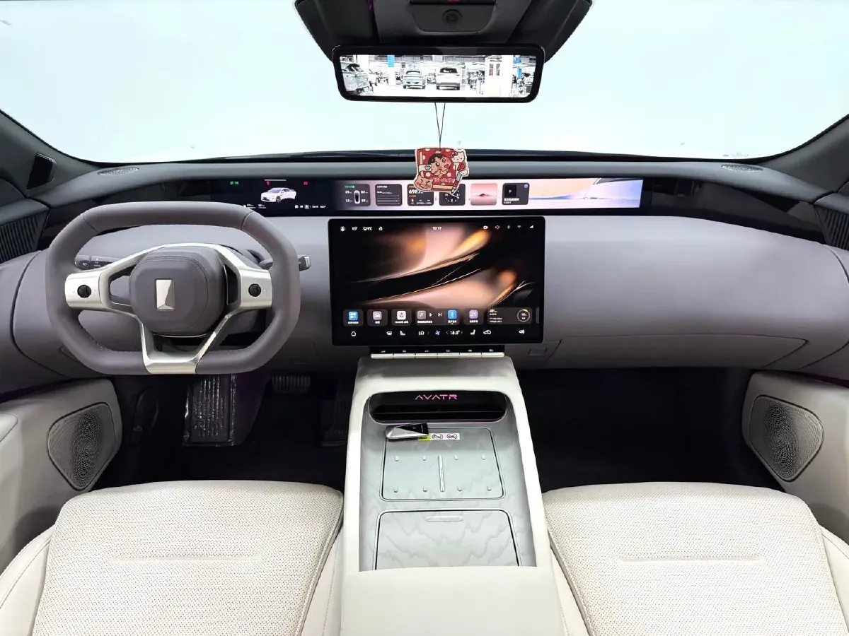 2025 Avatr 12 1.5T 156HP L4 REEV 39.05KWH,autocango,china used car exporter,china ev exporter,chinese used car exporter,chinese used ev exporter