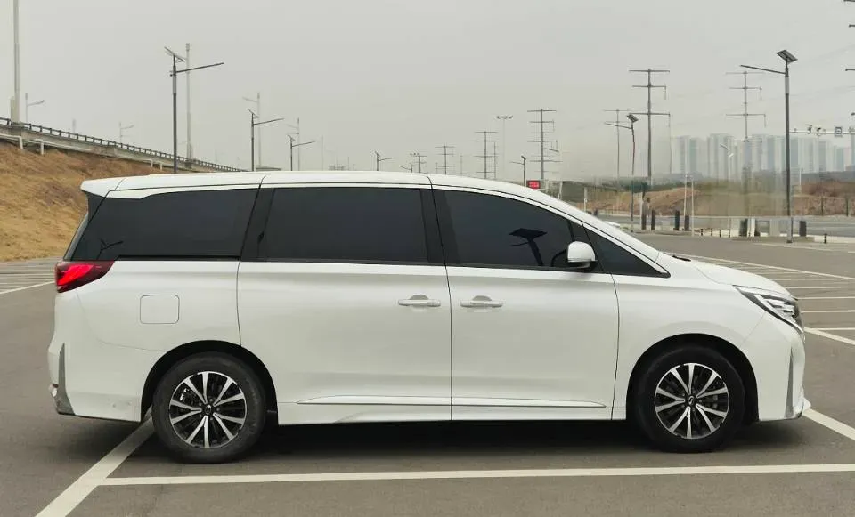 2023 GAC Trumpchi M8 2.0T 252HP L4 8AT,autocango,china used car exporter,china ev exporter,chinese used car exporter,chinese used ev exporter